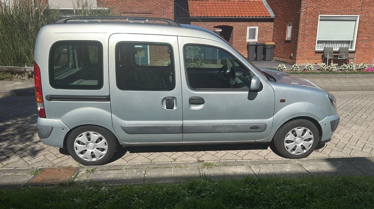 Renault Kangoo 1.6 16V  APK tot 10 juli 2027, 49 €/maand, Origineel Nederlands, Handgeschakeld, Kangoo