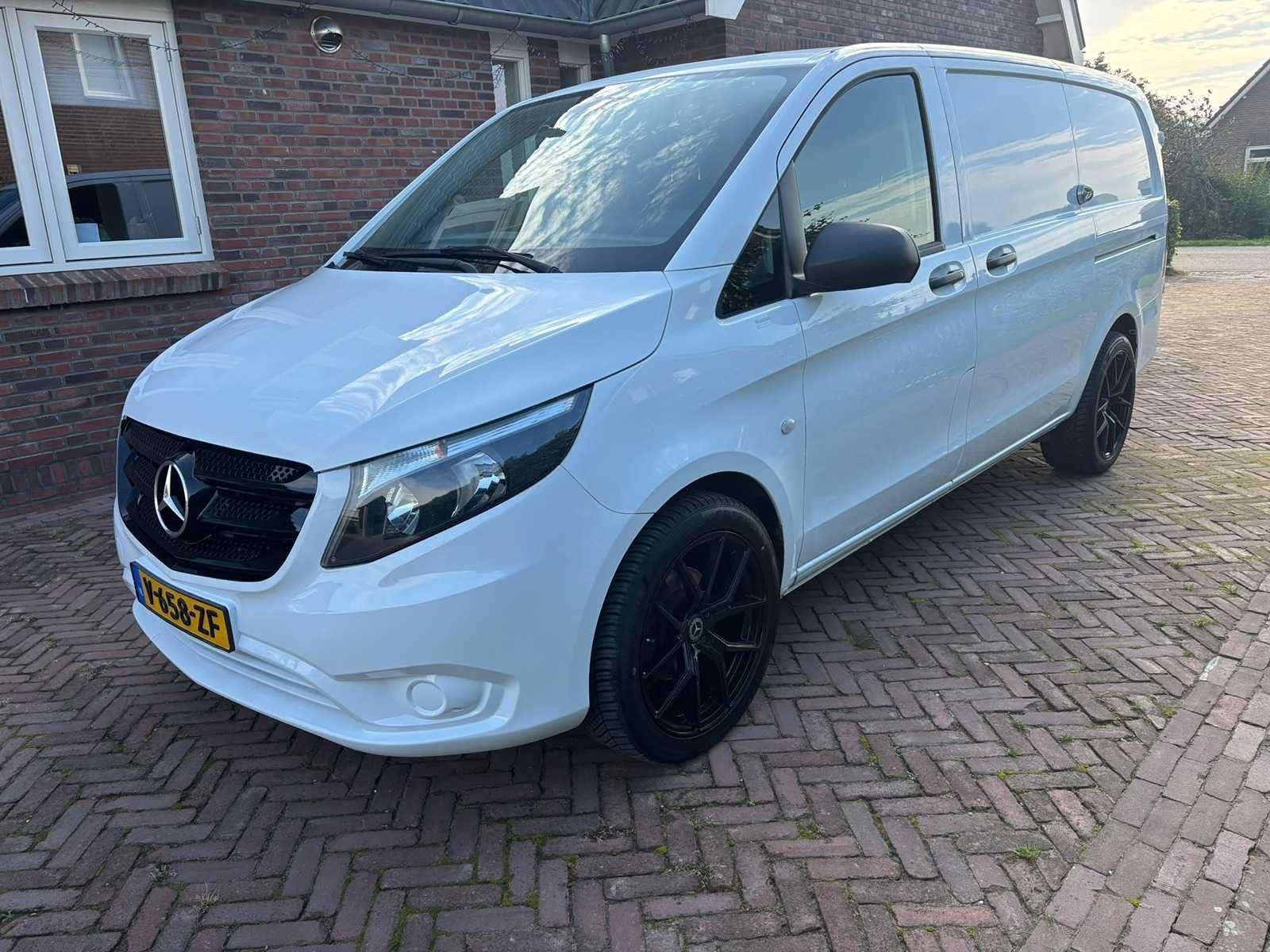 Mercedes-Benz - Vito - 2019 - 111 CDI Lang - Bedrijfswagen, Gebruikt, Euro 6, 4 cilinders, Bedrijf