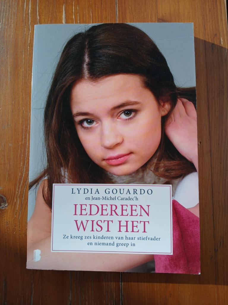 Iedereen Wist Het - Lydia Gouardo & Jean-Michel Caradec'h, Ophalen of Verzenden, Zo goed als nieuw, Lydia Gouardo en Jean-Michel Caradec'h