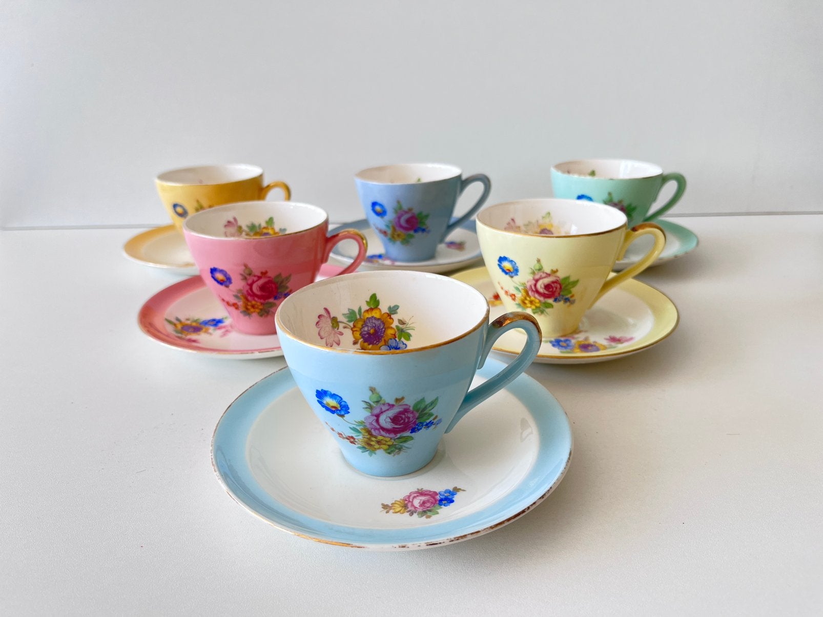 Pastel Regout kop en schotels pastel servies, Antiek en Kunst, Curiosa en Brocante, Ophalen of Verzenden