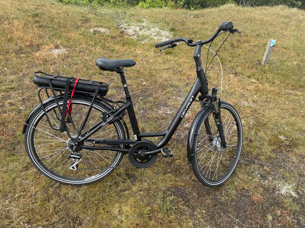 Zo goed als nieuwe E-bike, gekocht in 2025 bij Fietshokje, Fietsen en Brommers, Elektrische fietsen, Zo goed als nieuw, 51 tot 55 cm