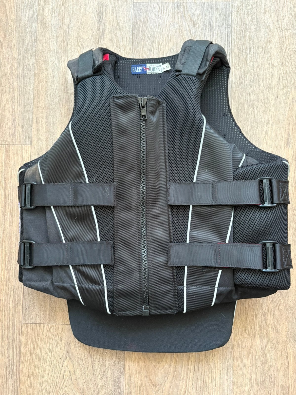 Nog nette bodyprotector maat M volwassen, Overige typen, Ophalen of Verzenden, Gebruikt, Harry's Horse