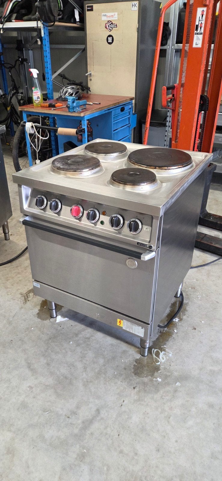 Professioneel Horeca Elektrisch Fornuis met Onderbouw Oven -, Gebruikt, 60 cm of meer, Vrijstaand, Elektrisch