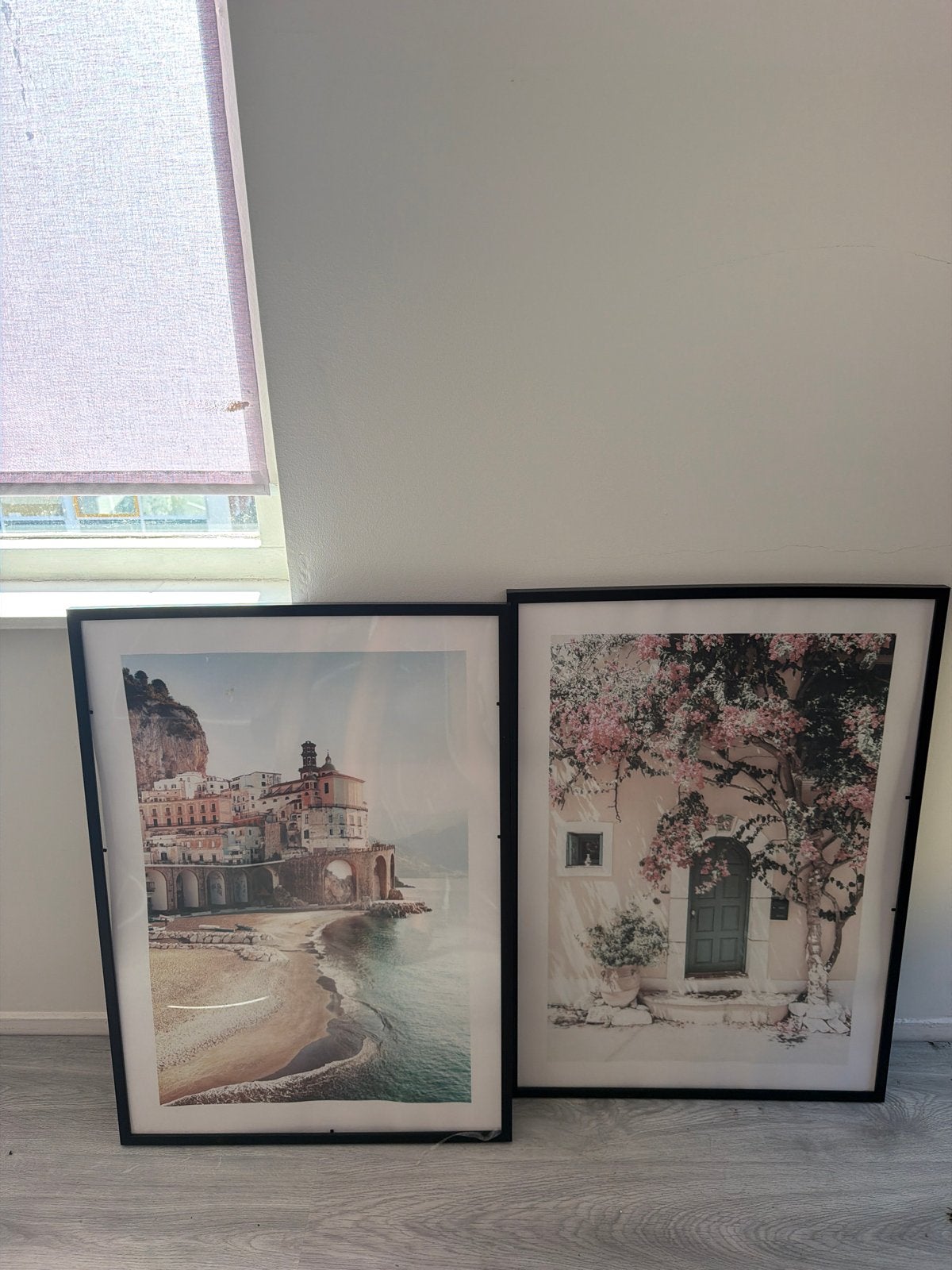 Twee Desenio posters inclusief lijst, Huis en Inrichting, Woonaccessoires | Lijsten, Ophalen, Gebruikt, Posterlijst, Met afbeelding