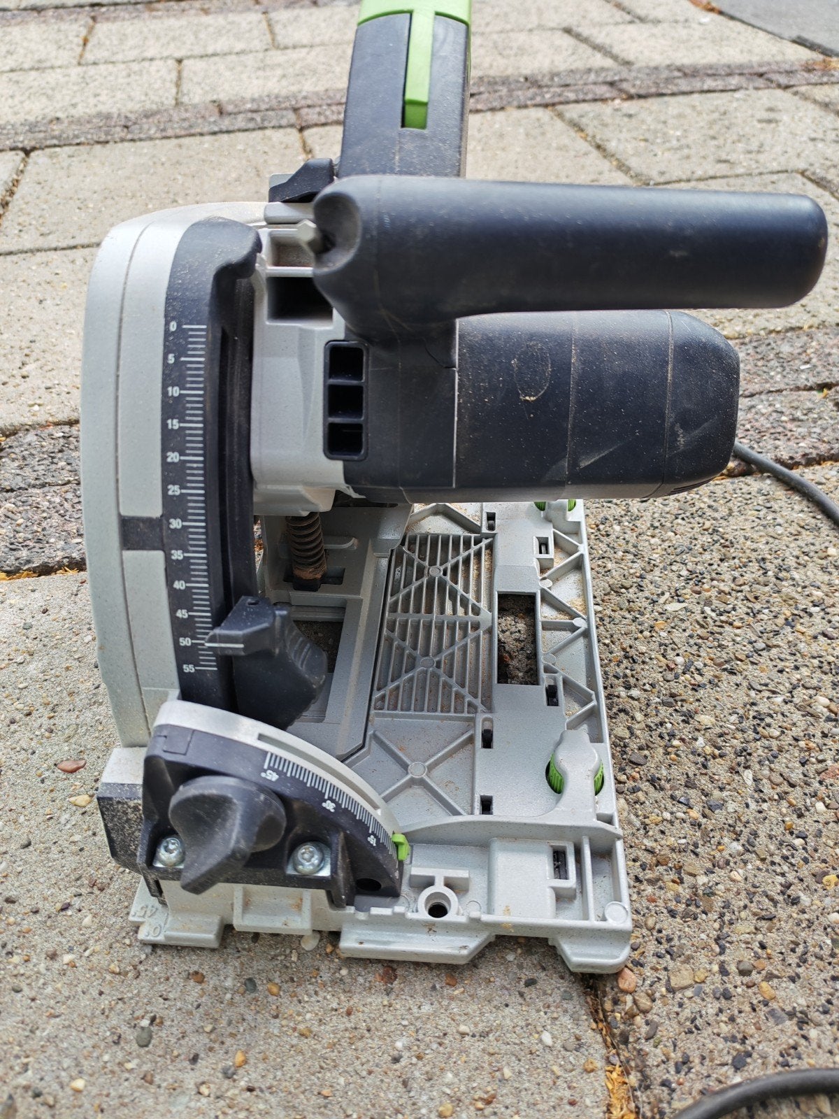Festool TS 55 Q-Plus invalzaag + Systainer + 2 geleiderails, Ophalen, 1200 watt of meer, Invalzaag, 30 tot 70 mm