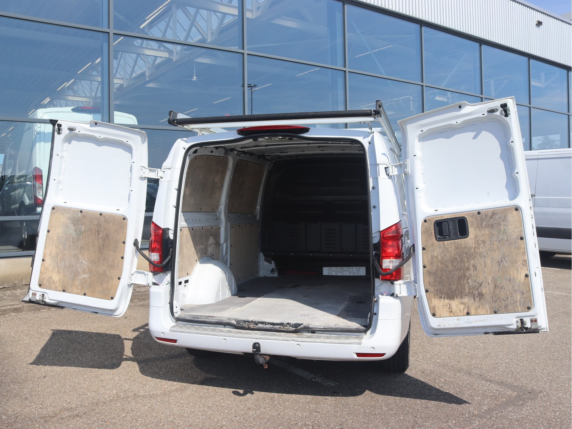 Mercedes-Benz Vito 114 CDI L2 | CLIMA/NAVI/CAMERA/2.500KG AH, Automaat, Gebruikt, 4 cilinders, Wit