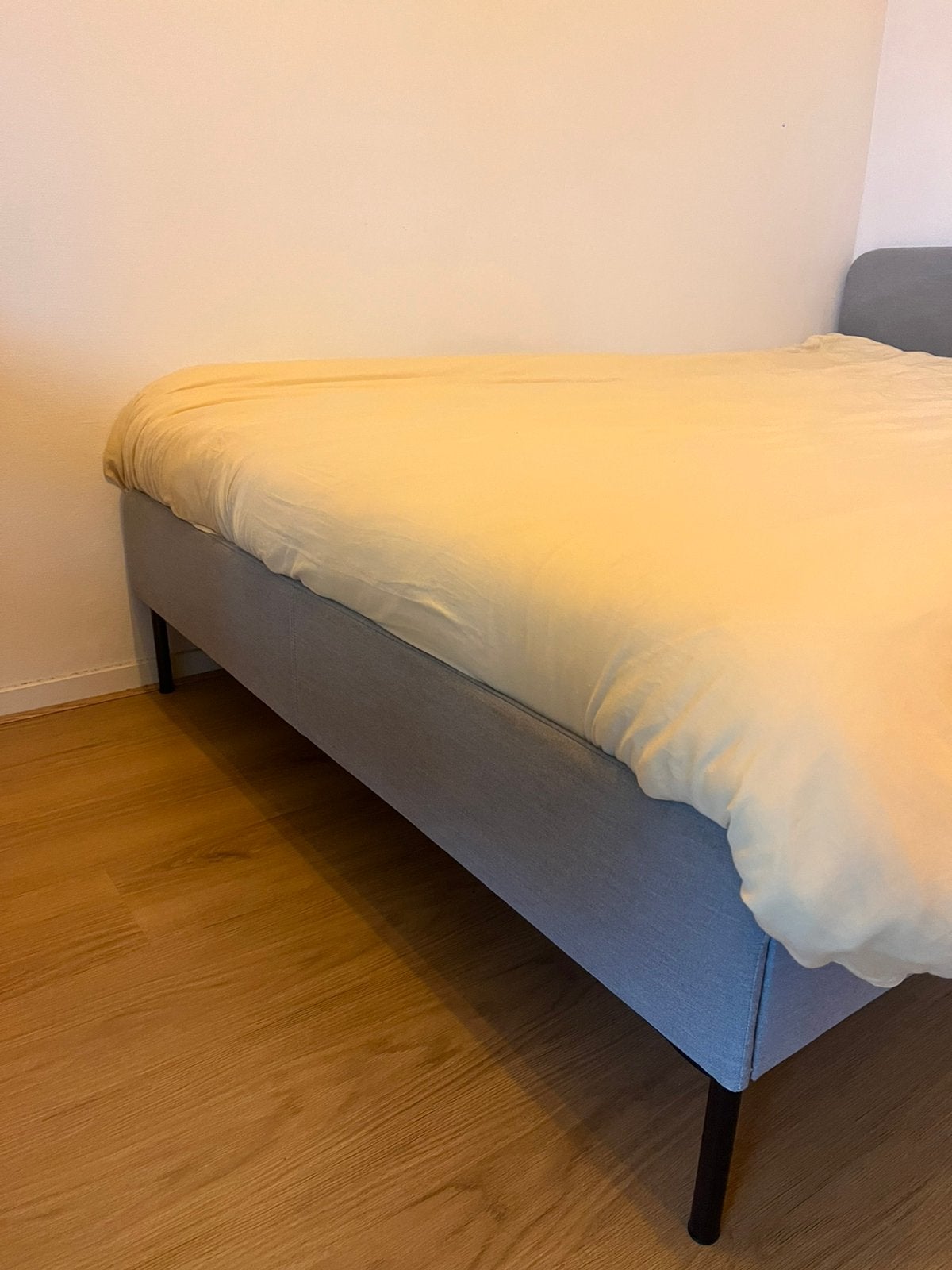 Grijs ikea bed + matras 140x200, Ophalen, Gebruikt, Tweepersoons, 140 cm