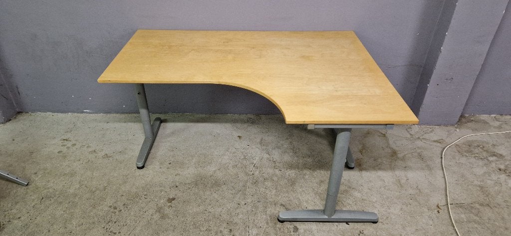 Ikea hoekbureau 160 x 120  met los aanbouwdeel 60 x 80 cm, Ophalen of Verzenden, In hoogte verstelbaar, Gebruikt