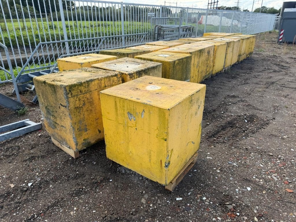 Betonblok 80x80x80 cm - afzetting, Tuin en Terras, Ophalen of Verzenden, Gebruikt, Beton, Overige typen