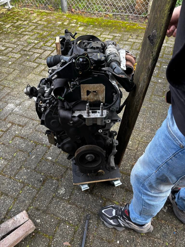 Volvo 1.6 Diesel Motor - Turbo goed - Voor onderdelen / revi, Ophalen of Verzenden, Gebruikt, Volvo