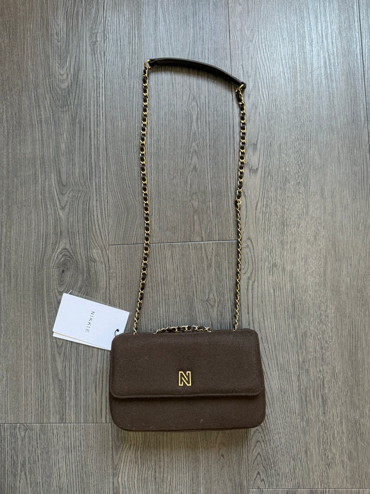 Nikkie schoudertasje bruin met gouden details, Ophalen of Verzenden, Nieuw, Bruin, Overige merken