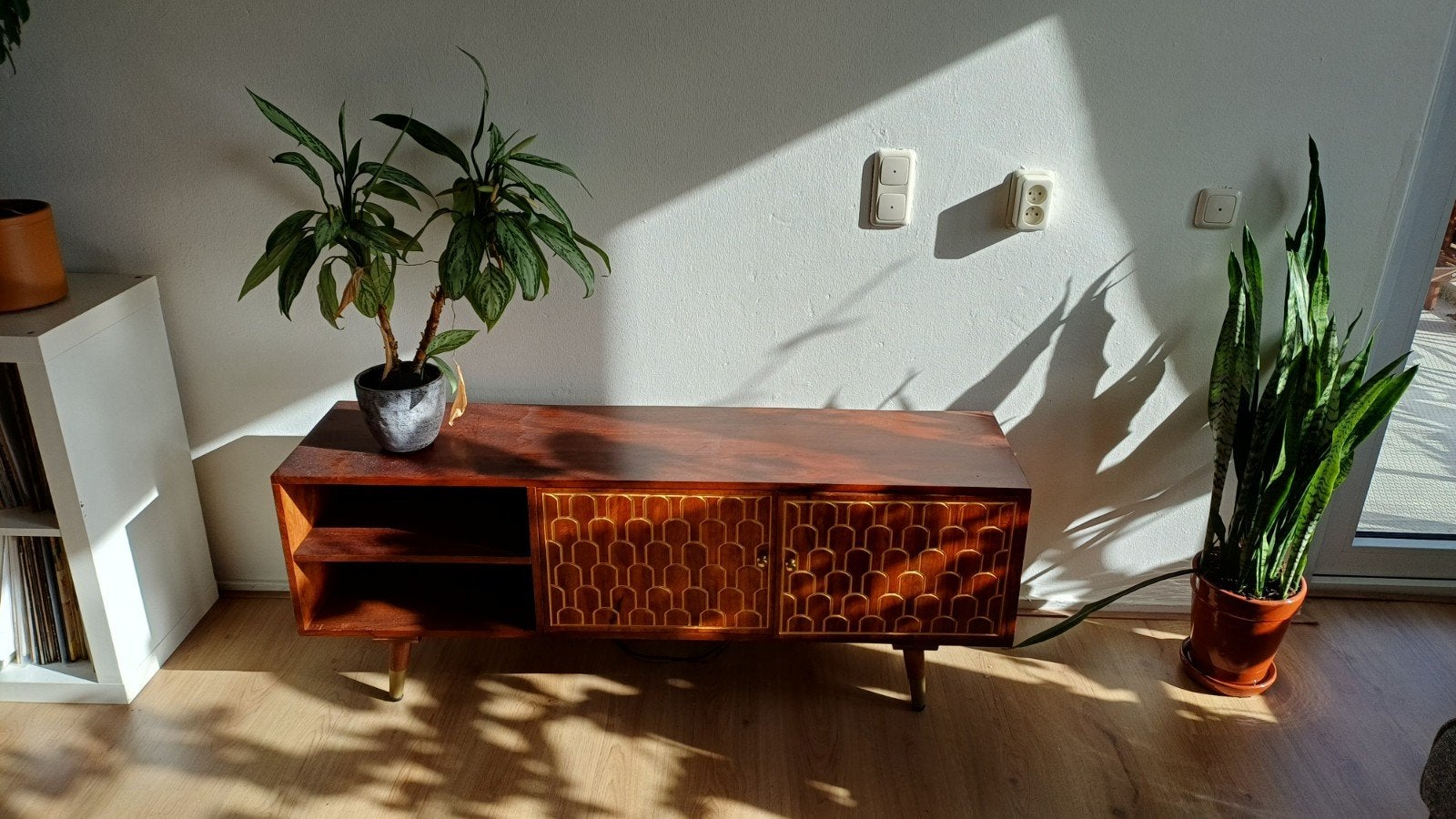 Kare Design Muskat Dressoir - Vintage Stijl, Huis en Inrichting, Ophalen, 100 tot 150 cm, Vintage, Retro, Bohemien, 25 tot 50 cm