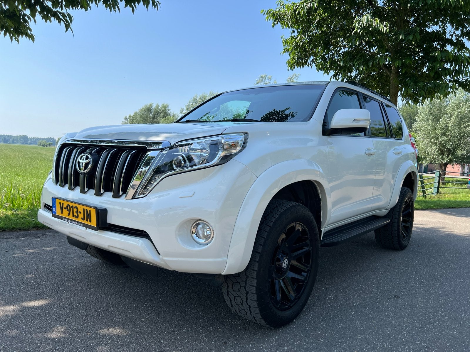 Toyota Land Cruiser 2.8  D-4D/ Grijs kenteken / NAP /, Auto's, Bestelauto's, 4 cilinders, 3000 kg, Wit, Diesel
