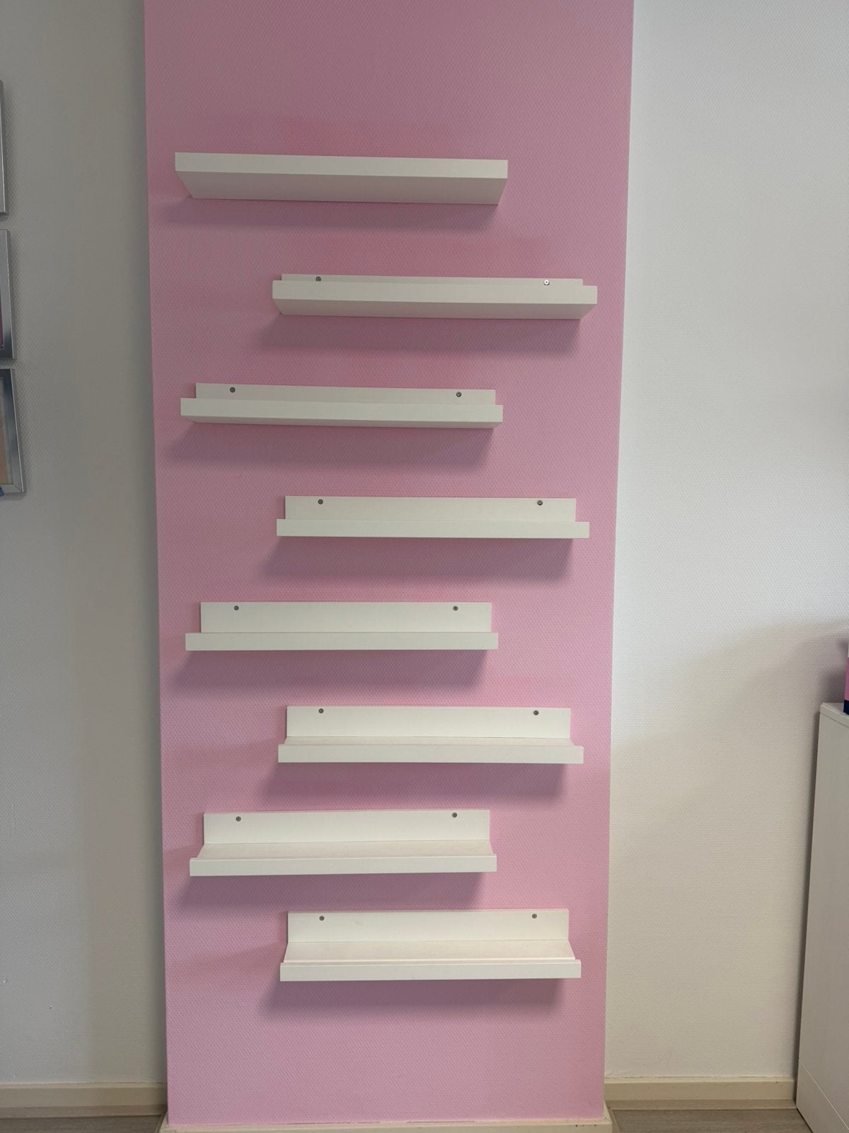 8 planken Ikea Mosslanda, Ophalen of Verzenden, Zo goed als nieuw