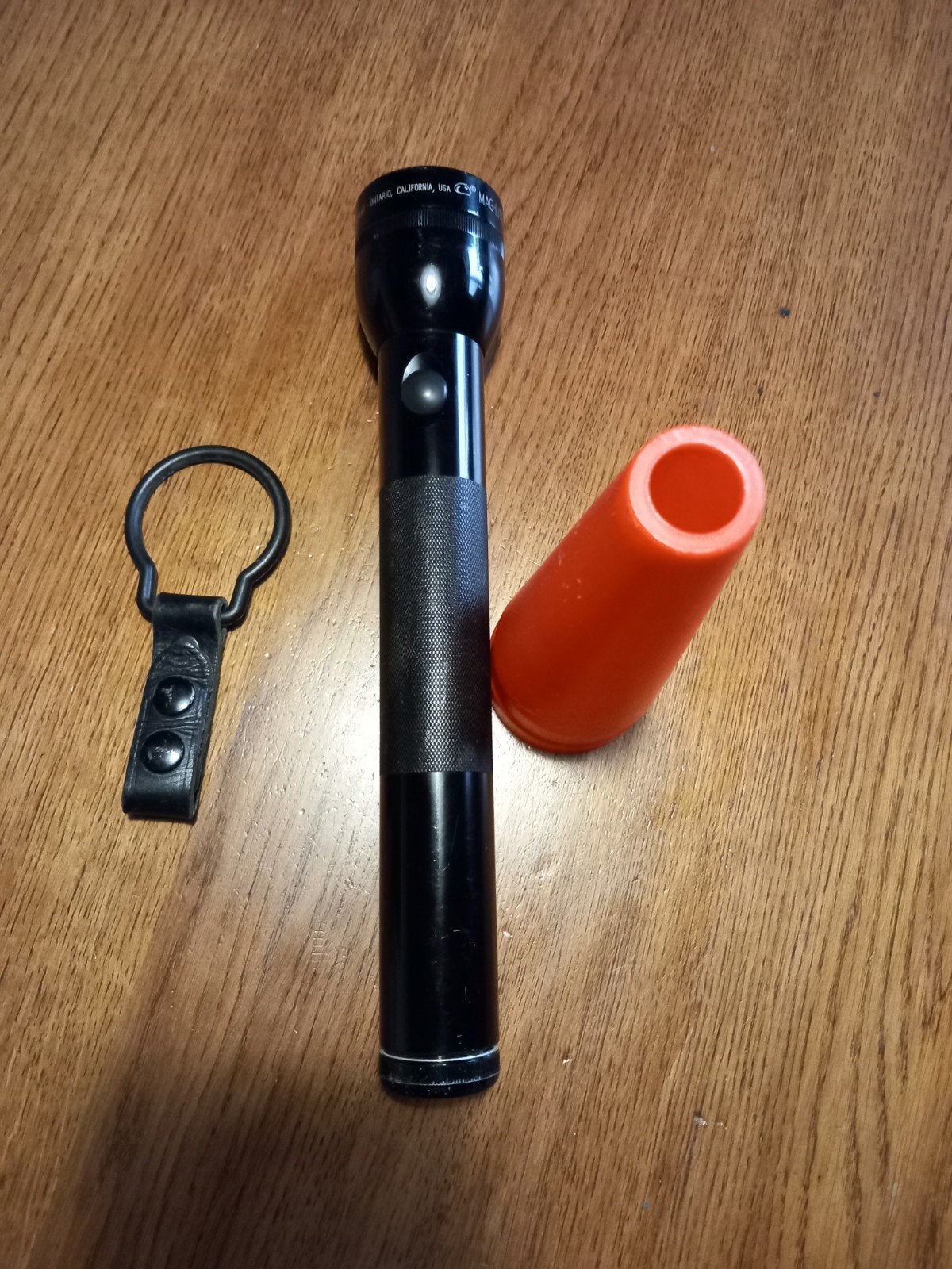 Vintage Maglite 3D-Cell (1983)+ Koppelhouder & Oranje Kegel, Ophalen of Verzenden, Gebruikt, Batterij
