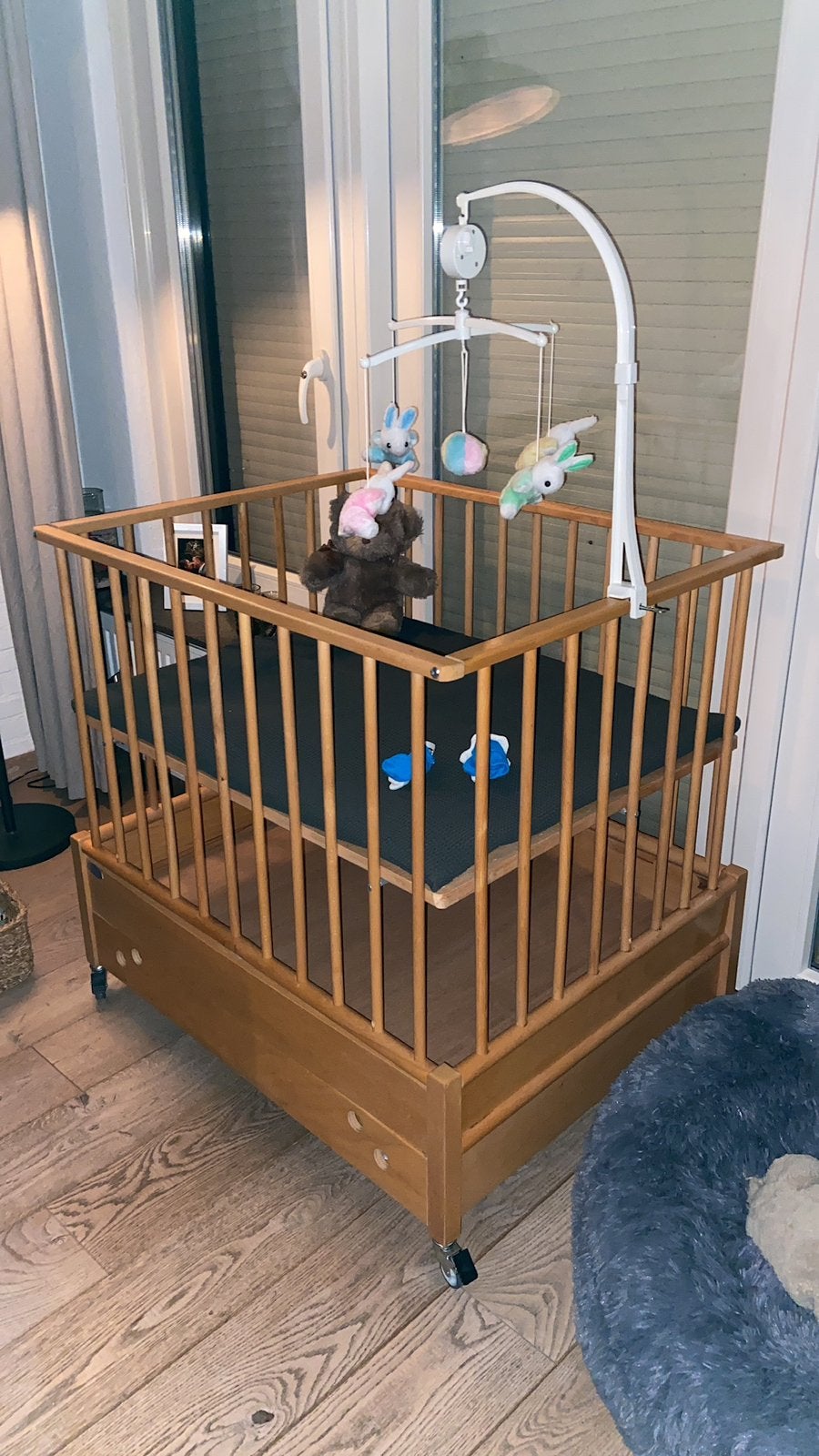 Baby box, Ophalen, Gebruikt, Rechthoekig, In hoogte verstelbaar