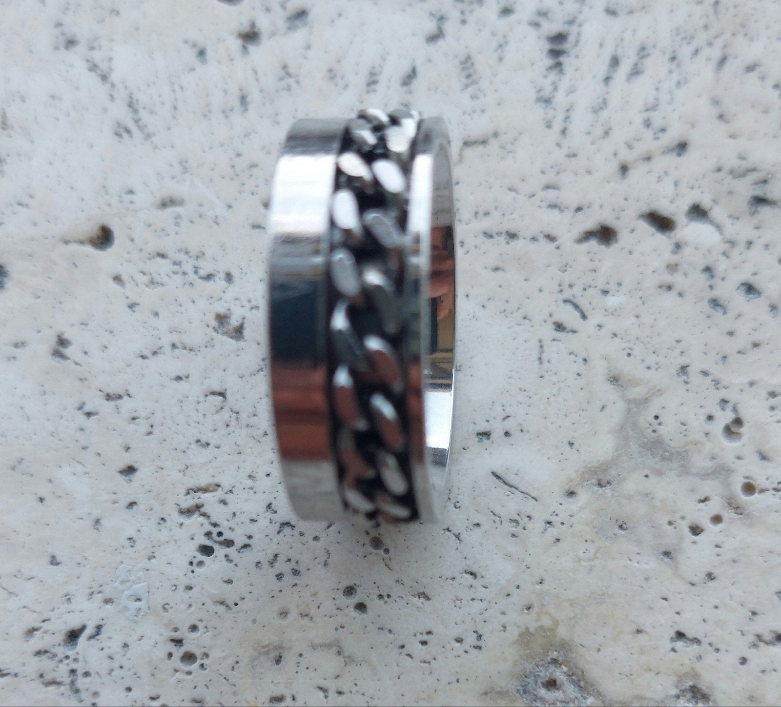 Zilverkleurige spinnerring/meditatiering/angstring, Sieraden, Tassen en Uiterlijk, Ringen, Overige materialen, Ophalen of Verzenden