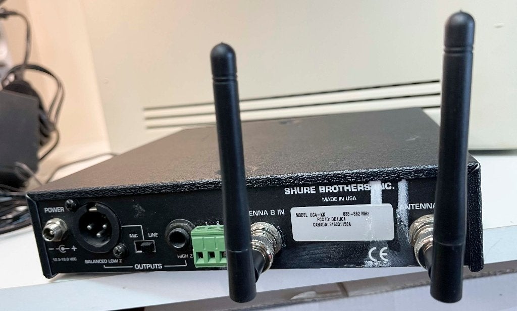 SHURE professionele analoge UHF draadloze microfoonontvanger, N, Overige typen, Ophalen of Verzenden, N