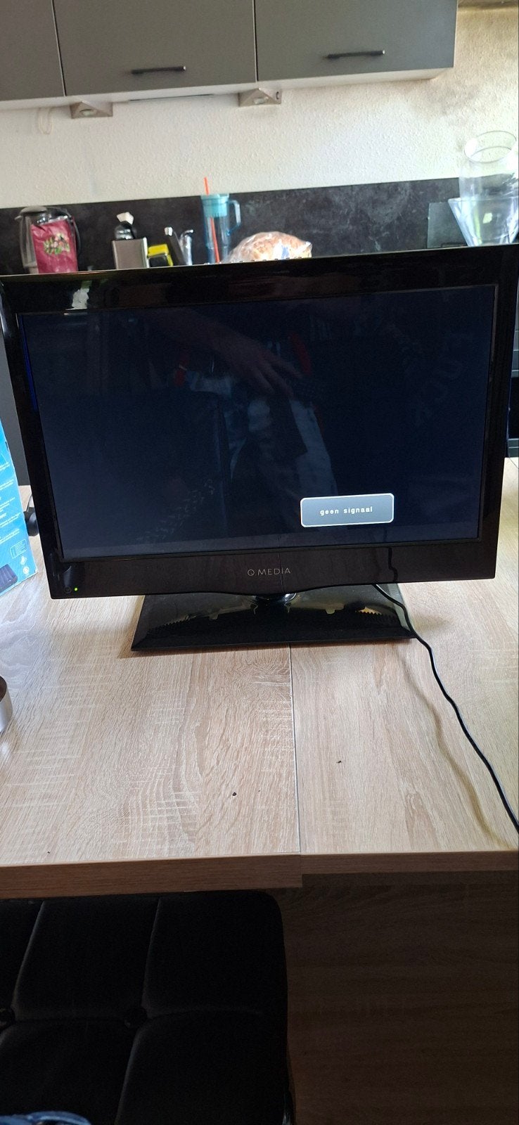 Q Media TV - Compacte LED TV met Afstandsbediening, Ophalen of Verzenden, Gebruikt, 50 Hz, Overige merken