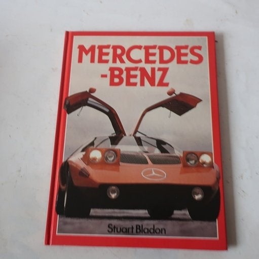 Mercedes Benz geschiedenis en modellen Stuart Bladon, Ophalen of Verzenden, Gelezen, Mercedes