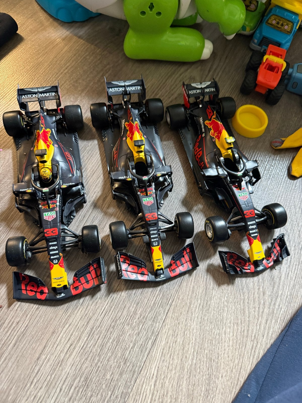 Set van 3 Red Bull Racing F1 modelauto's, Ophalen of Verzenden, Zo goed als nieuw