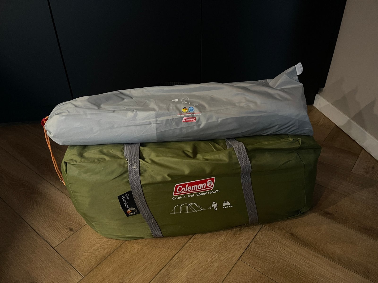 Coleman Cook 4 tent met bijbehorende luifel, Verzenden, Gebruikt, Tot en met 4