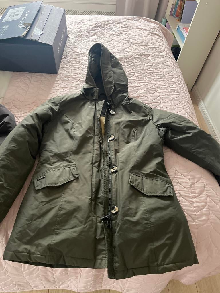 2 Airforce jassen: zwart (M) en groen (L) - Nette staat, Ophalen of Verzenden, Gedragen, Maat 38/40 (M), Zwart