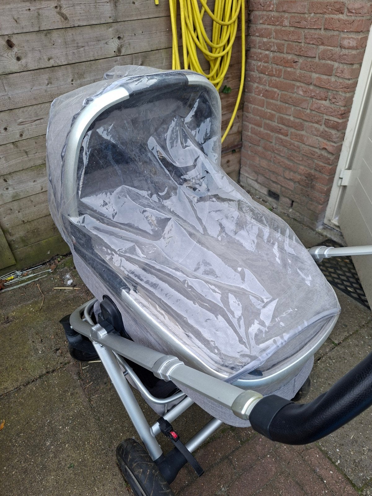 Foto 13 van Nuna Ivvi Savi Combiwagen met Aerosleep matrasje