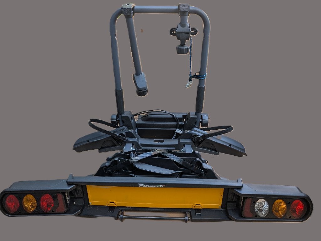 Fietsendrager (2 fietsen max 60 kg) Peruzzo type 708plus, Ophalen, Elektrische fiets, Zo goed als nieuw, 2 fietsen