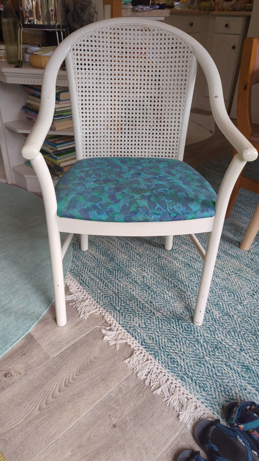 Vintage Thonet-stijl armstoel met intacte webbing, Ophalen, Gebruikt, Klassiek, Rotan, Vintage, Weens, Thonet, Wit