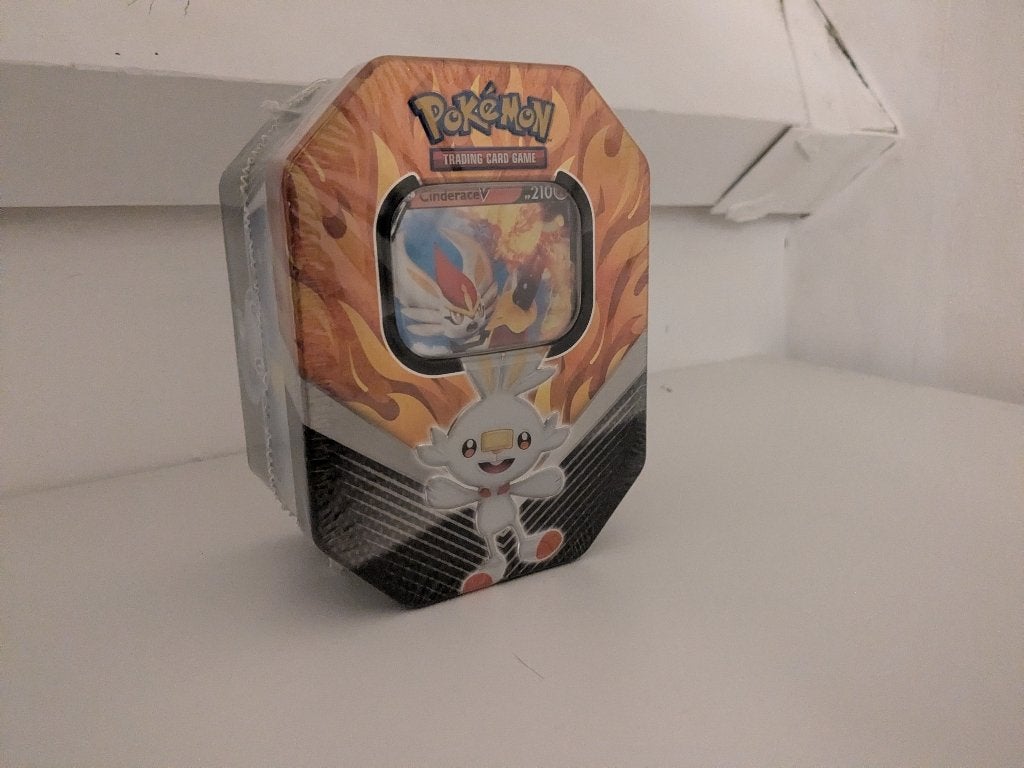 Cinderace V Tin | Pokémon TCG, Verzenden, Zo goed als nieuw