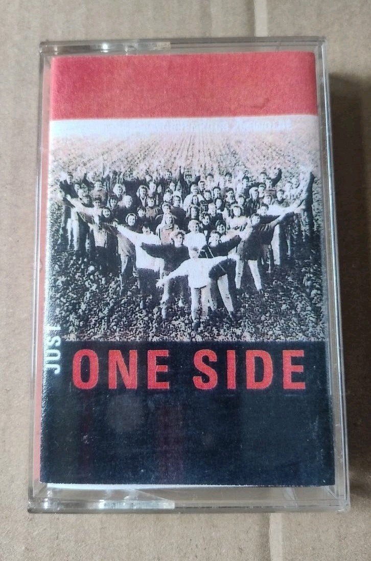 Muziek Cassette jongerenkoor VOJZ nu VOICE - Just one side, Gebruikt, 1 bandje, Ophalen of Verzenden, Origineel