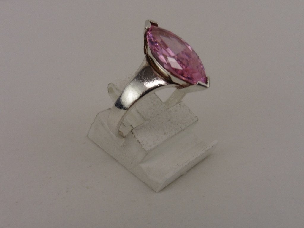 Zilveren damesring met zirkonia                           Z4, Sieraden, Tassen en Uiterlijk, Gebruikt, ., Ophalen of Verzenden