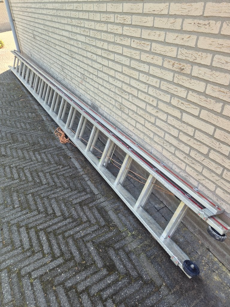 Ladder, Ophalen, Gebruikt, Ladder, Opvouwbaar of Inschuifbaar