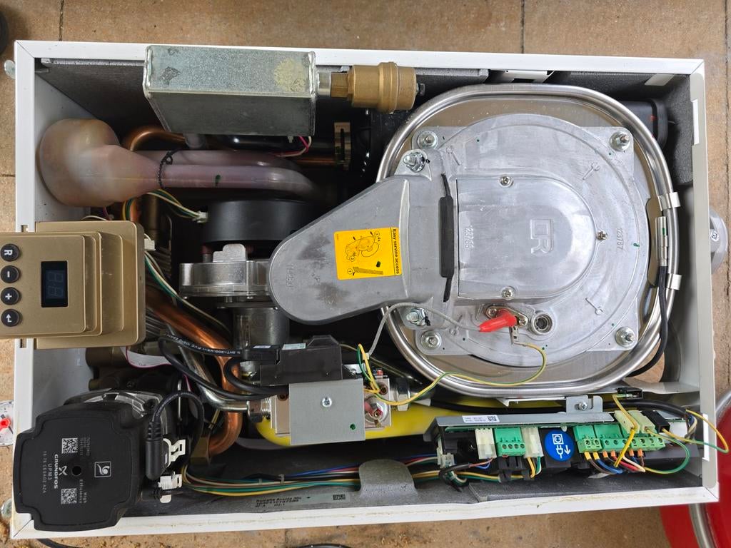 Remeha Avanta 35c CV-ketel - Goed onderhouden, Gebruikt, Aardgas, Ouder dan 10 jaar, Boiler