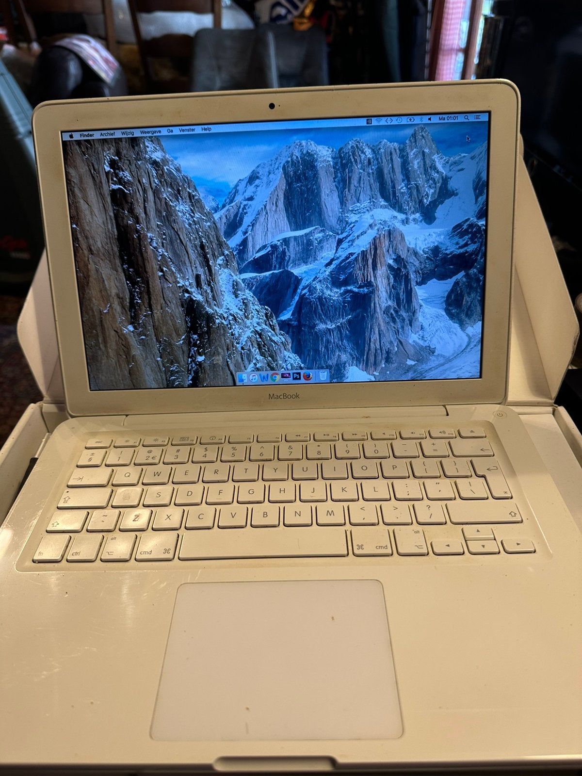 Vintage Apple MacBook., Gebruikt, 13 inch, Minder dan 2 Ghz, Ophalen of Verzenden