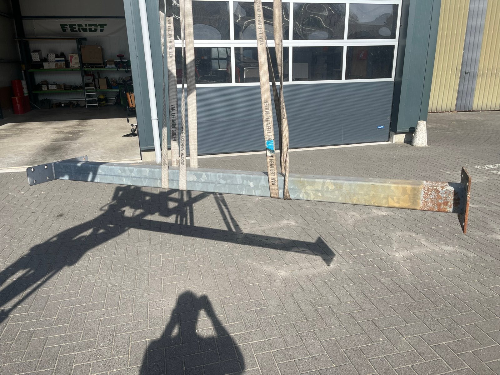 Koker constructie balk - Stevige metalen balk, Ophalen, Gebruikt, IJzer