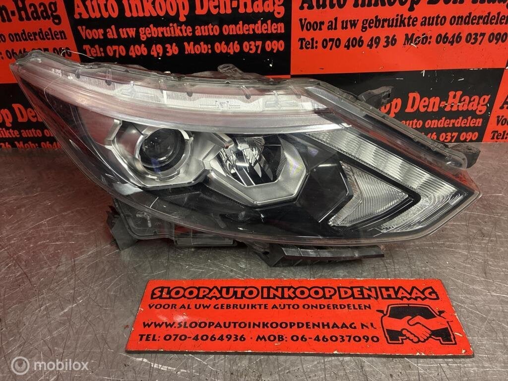 Nissan Qashqai ('14-'17) LED Koplamp Rechts | GEEN FULL LED, Gebruikt, Ophalen of Verzenden, Nissan, Nissan
