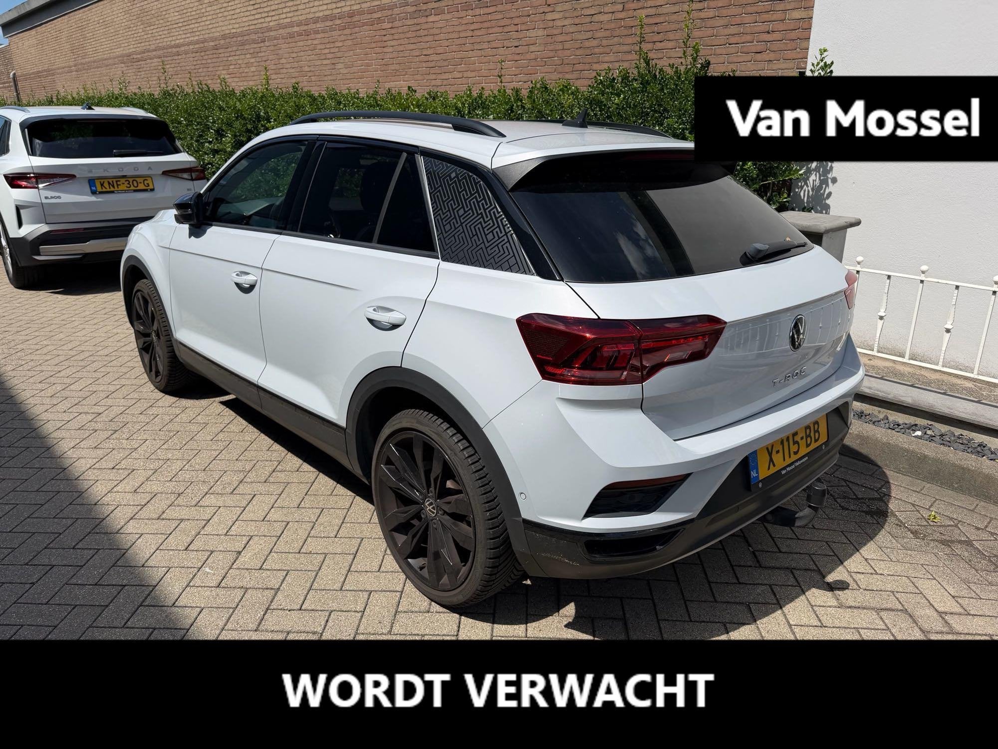 Volkswagen T-Roc 1.5 TSI R-Line | 150 PK | Digital Cockpit P