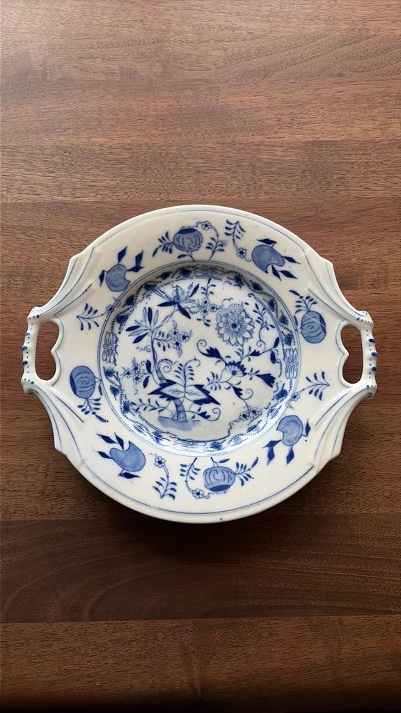 Louis Regout Zwiebelmuster schaal, Antiek en Kunst, Antiek | Servies los, Ophalen of Verzenden