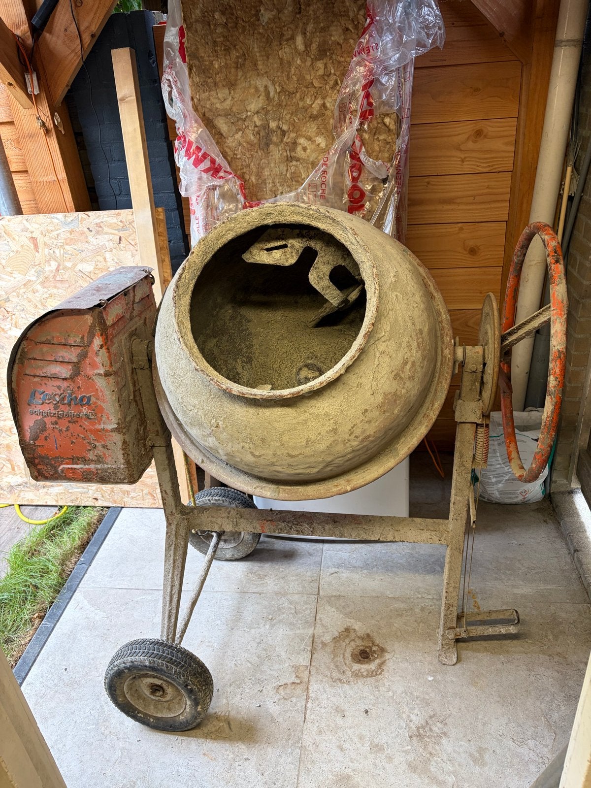 Degelijke Betonmolen - Klaar voor uw bouwproject!, Ophalen, Gebruikt