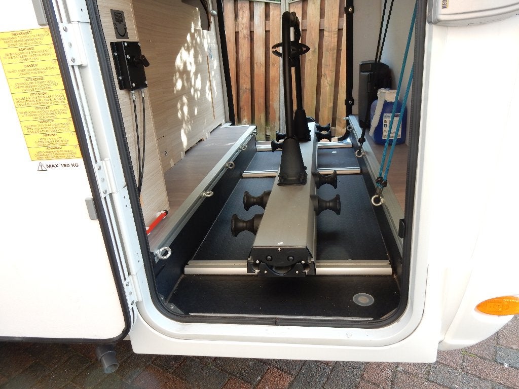 THULE VELOSLIDE FIETSENDRAGER IN GARAGE, Ophalen of Verzenden, Zo goed als nieuw, 2 fietsen, Trekhaakdrager
