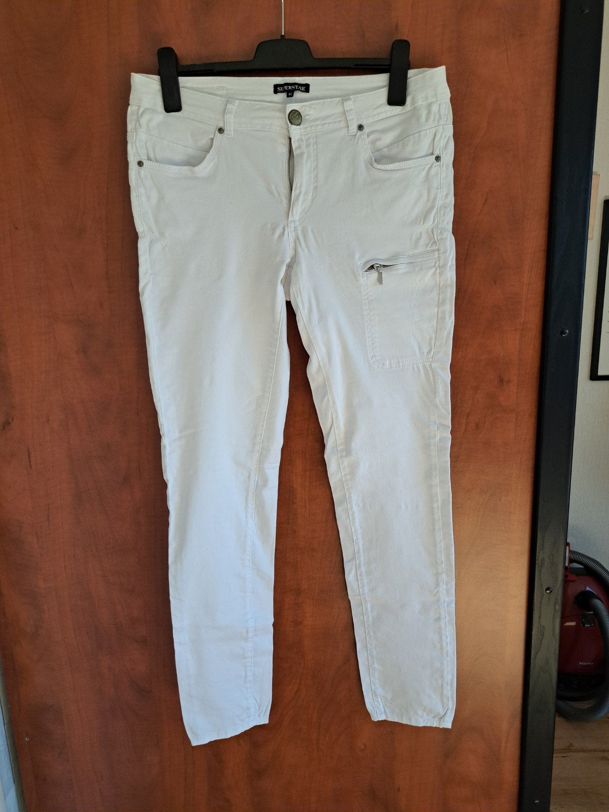 Witte Superstar broek maat 40, Kleding | Dames, Maat 38/40 (M), Wit, Ophalen of Verzenden, Zo goed als nieuw