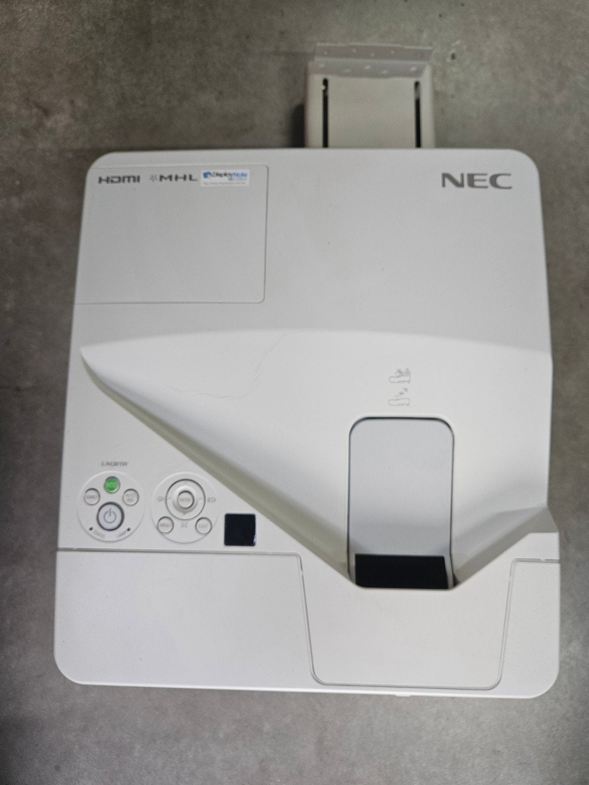 TEAB NEC Projector/beamer met Muurbeugel - HDMI, MHL, Displa, Audio, Tv en Foto, Beamers, Ophalen, Gebruikt, LED, NEC