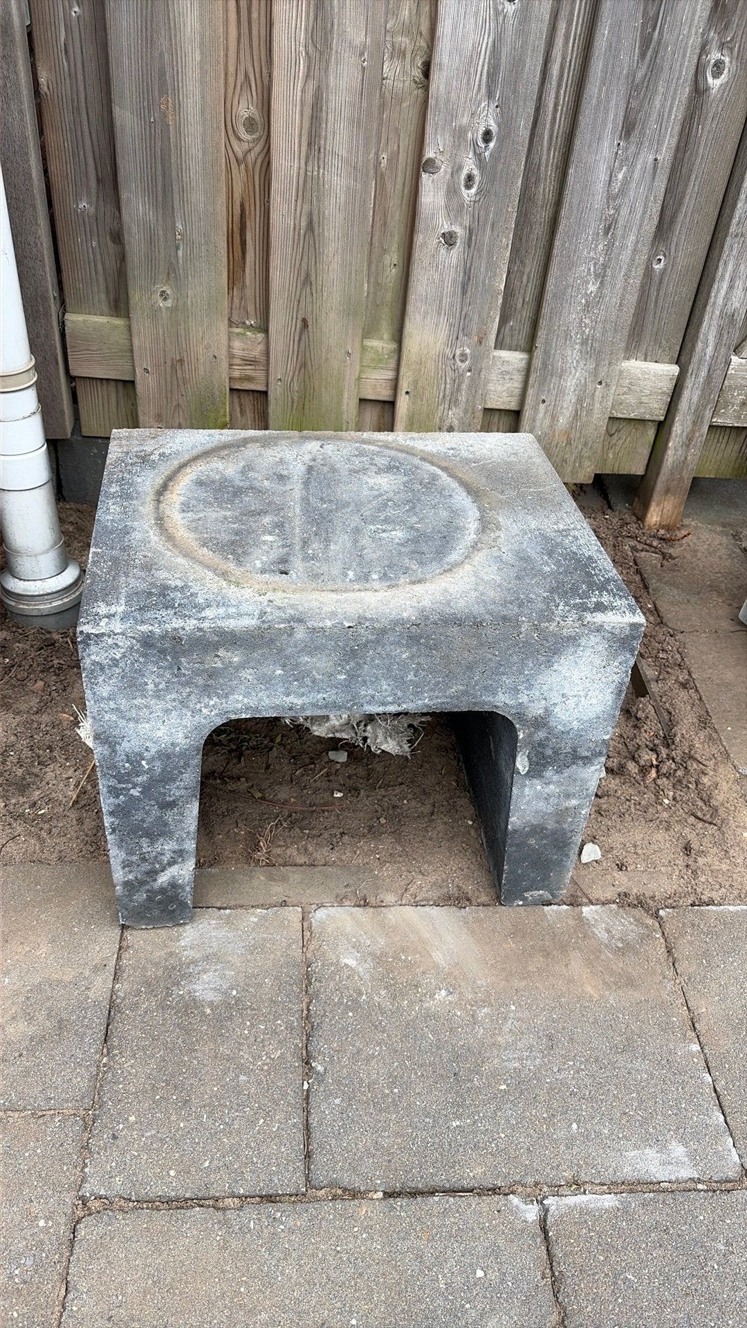 Gratis betonnen U element, Ophalen, Zo goed als nieuw, Beton, Overige typen