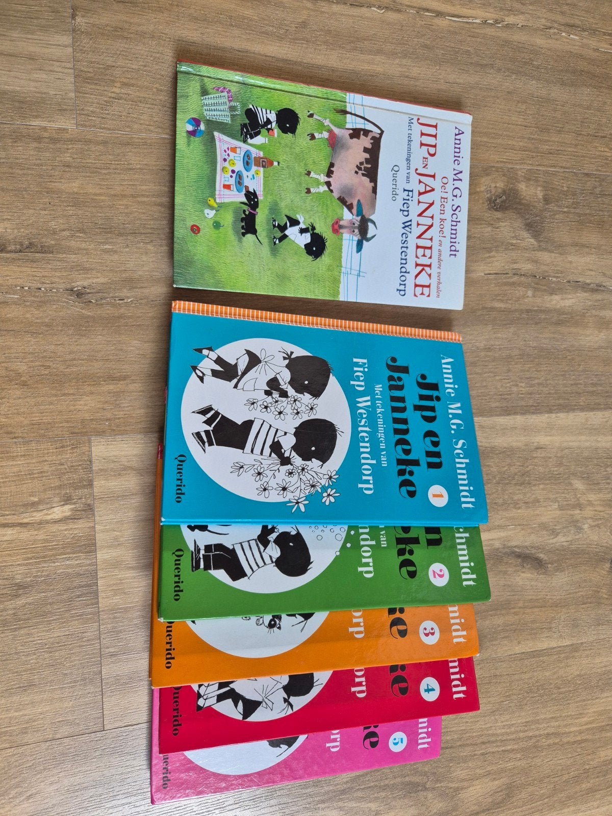 Jip en Janneke 1 t/m 5 en Oe! Een koe! - Annie M.G. Schmidt, Ophalen of Verzenden, Gelezen, Annie M.G. Schmidt, Fictie algemeen