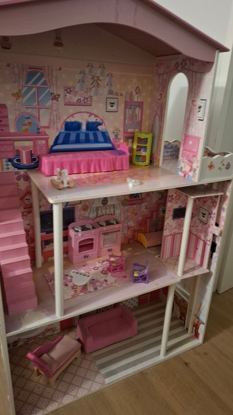 Groot houten poppenhuis met toren en meubels, Ophalen, Gebruikt, Poppenhuis