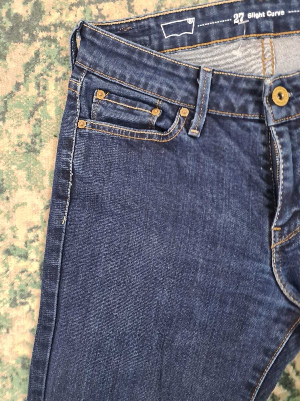 Levi's slight curve classic rise W27 L32 Tulsi2732 Mid-rise, Blauw, Ophalen of Verzenden, Zo goed als nieuw, W27 (confectie 34) of kleiner