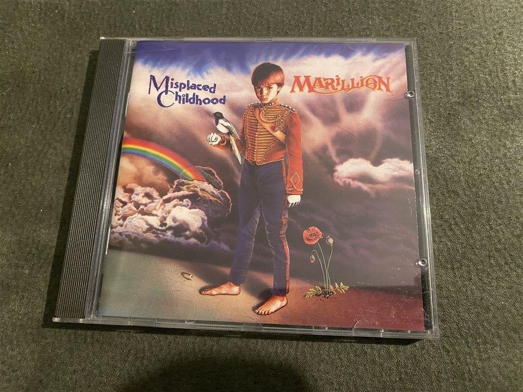 Marillion - misplaced childhood cd [915], Verzenden, Zo goed als nieuw, Poprock