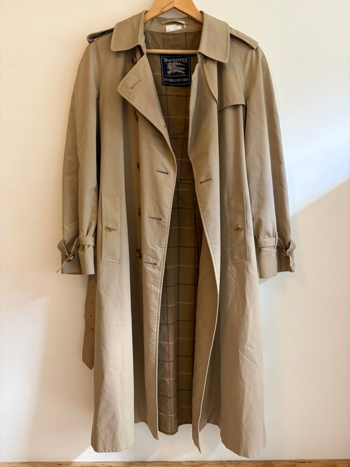 Originele Vintage Burberrys’ Trenchcoat uit 1975 / Burberry, Ophalen of Verzenden, Zo goed als nieuw, Maat 36 (S), Beige
